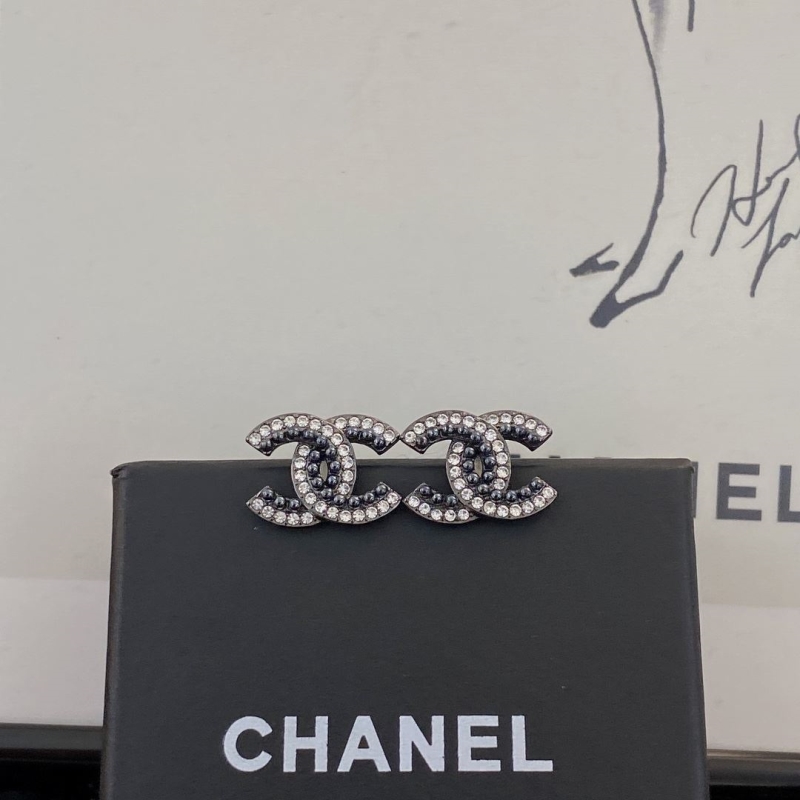 Ch**el earrings